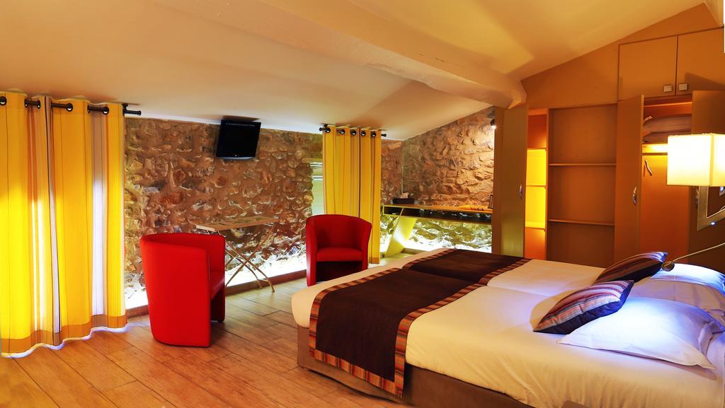 Logis Auberge Du Vigneron Cucugnan Exterior foto